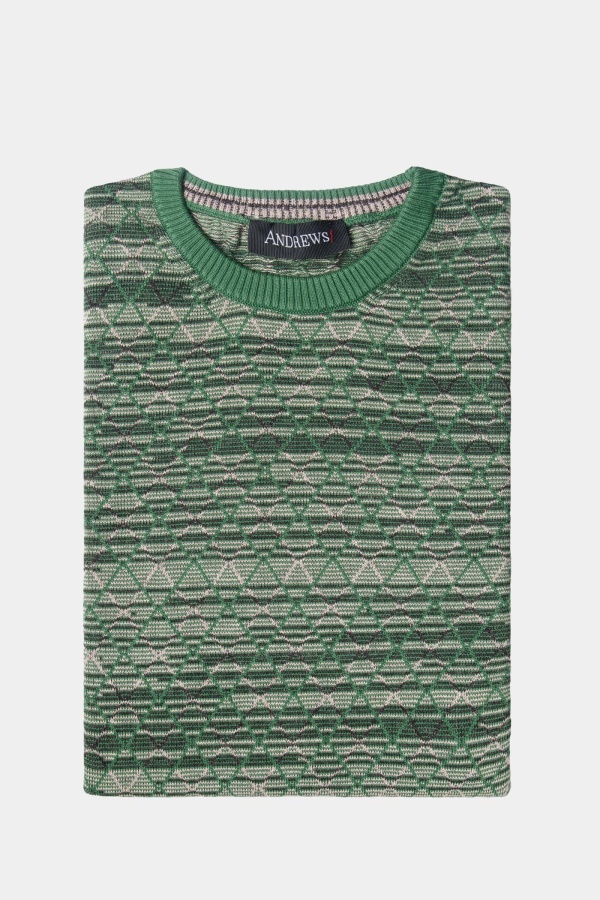 Sweater Casual Adventure