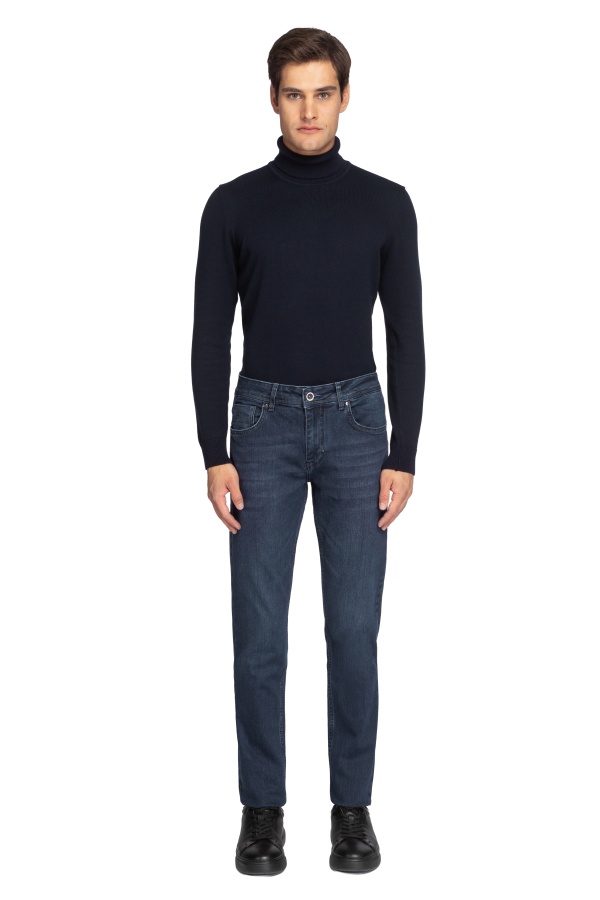 Дънки Casual Adventure Slim
