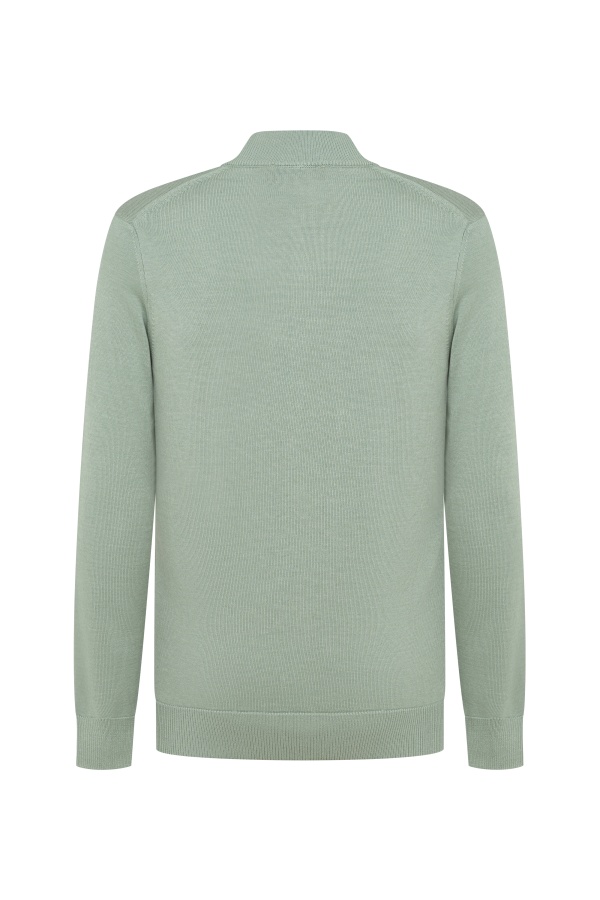 Пуловери Smart