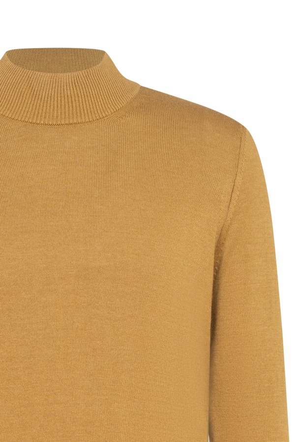 Пуловери Smart