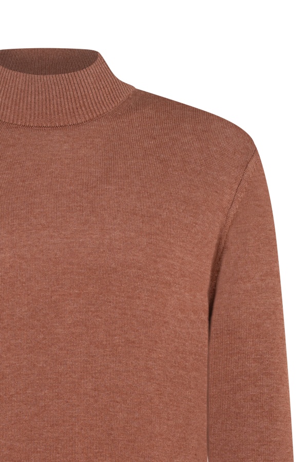 Пуловери Smart