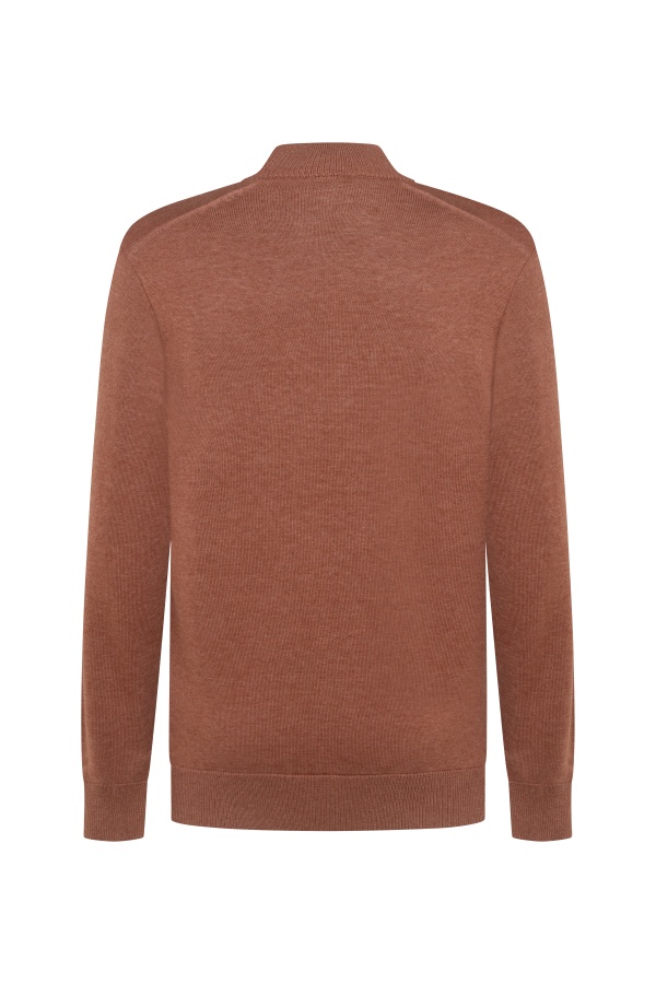 Пуловери Smart